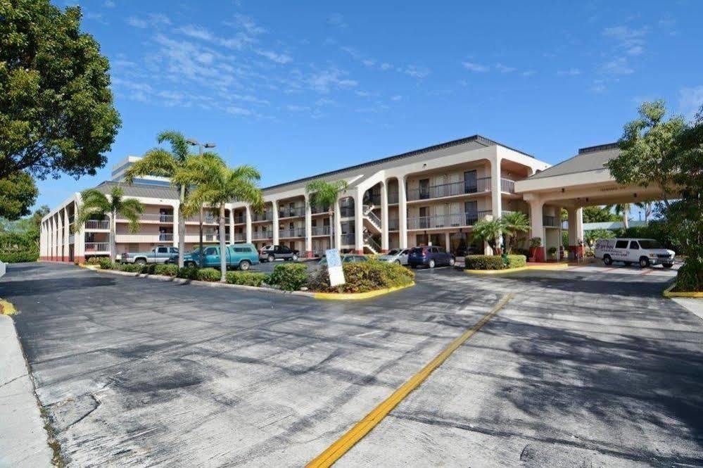 Quality Inn Palm Beach International Airport West Palm Beach Buitenkant foto